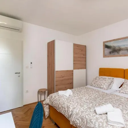 Charming Sant Elia Апартаменты
